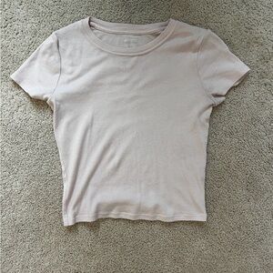 Hollister Light Pink Short Sleeve Tee Women’s Size Small